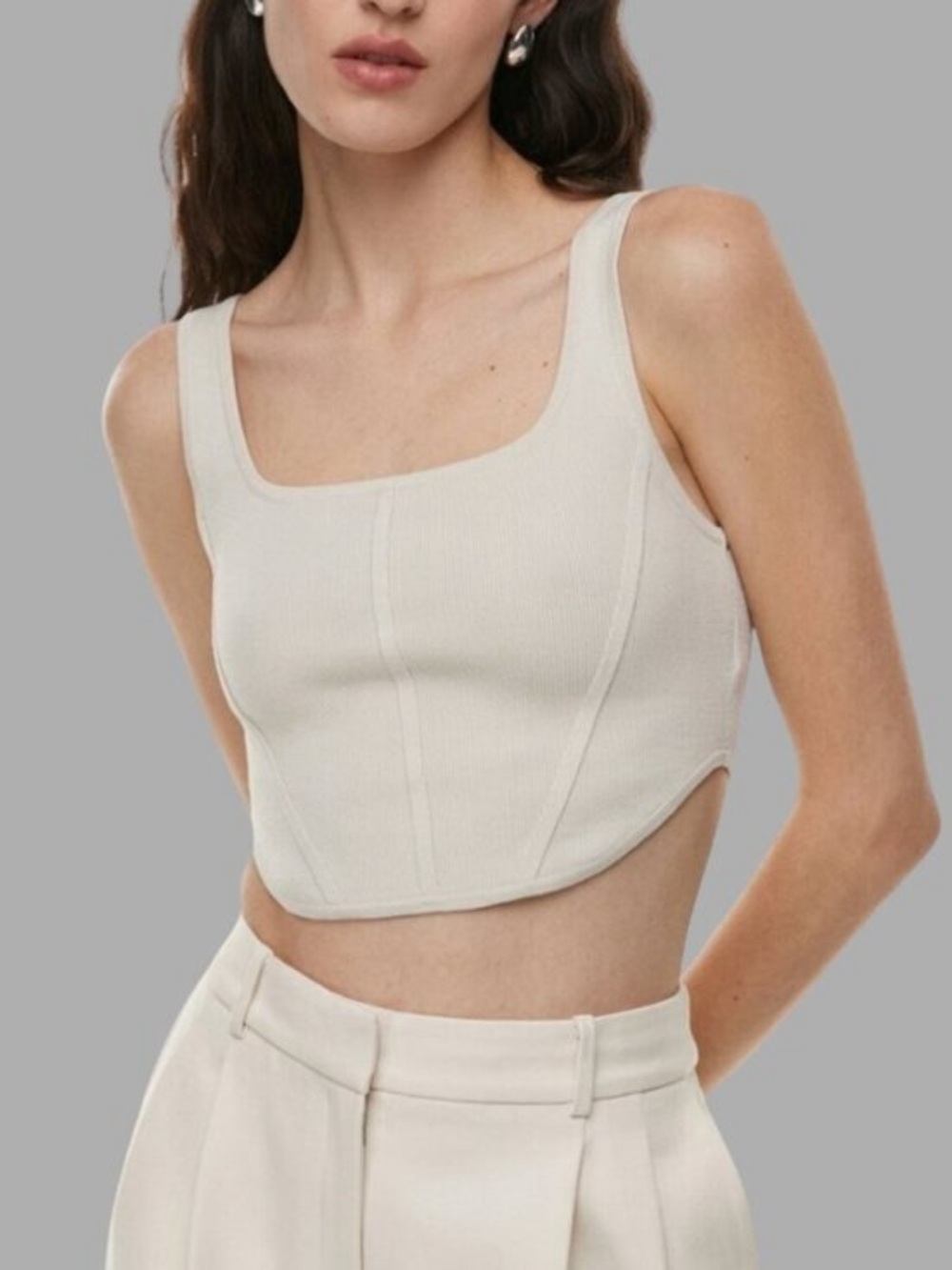 Aritzia Babaton Sculpt Squareneck Crop Top